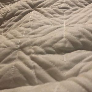 Meet your Posher, Indera